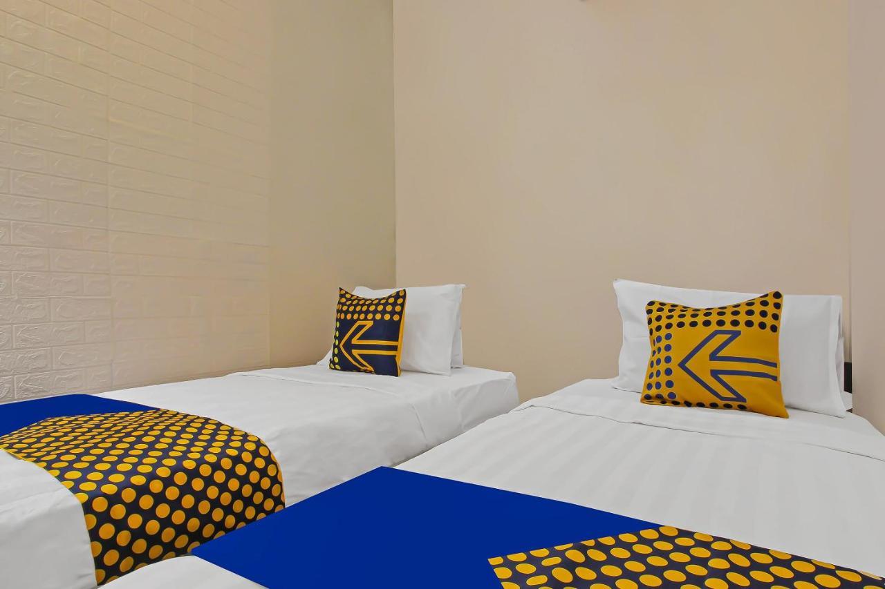 Hotel Spot On 92495 Ayem Semarang